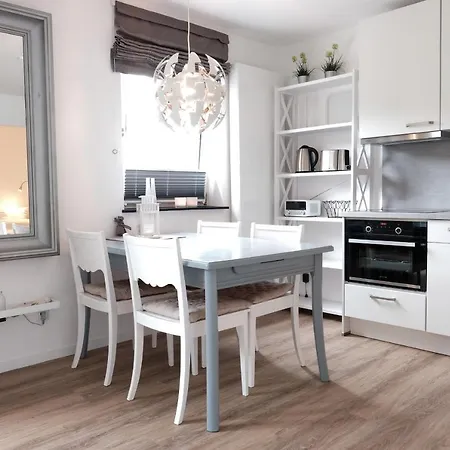 Fewo1846 Strandresidenz Wassersleben - Muschelnest - Stilvolles Studioapartment Mit Balkon * ハリスレー