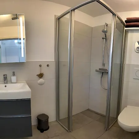 Fewo1846 Strandresidenz Wassersleben - Muschelnest - Stilvolles Studioapartment Mit Balkon